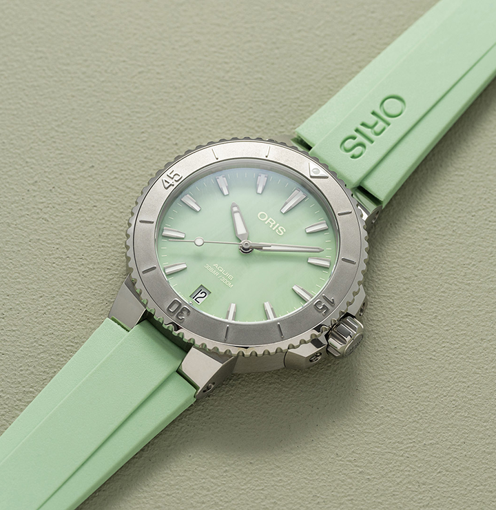 ORS Aquis Date Watch with Green Mother of Pearl Dial, 36.5mm