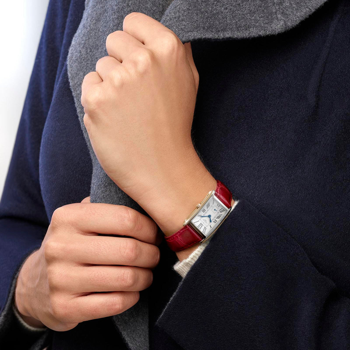 LNGS DolceVita Collection 23mm Ladies' Watch on Red Leather Strap