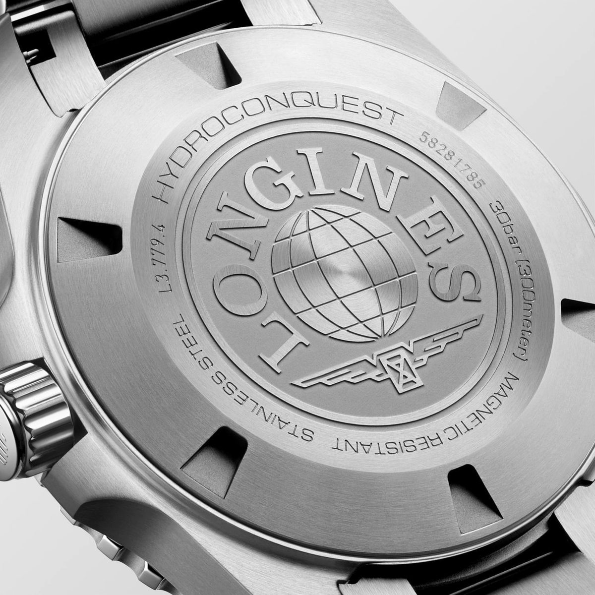 LNGS Hydroconquest 39mm Watch with Stainless Steel Bracelet